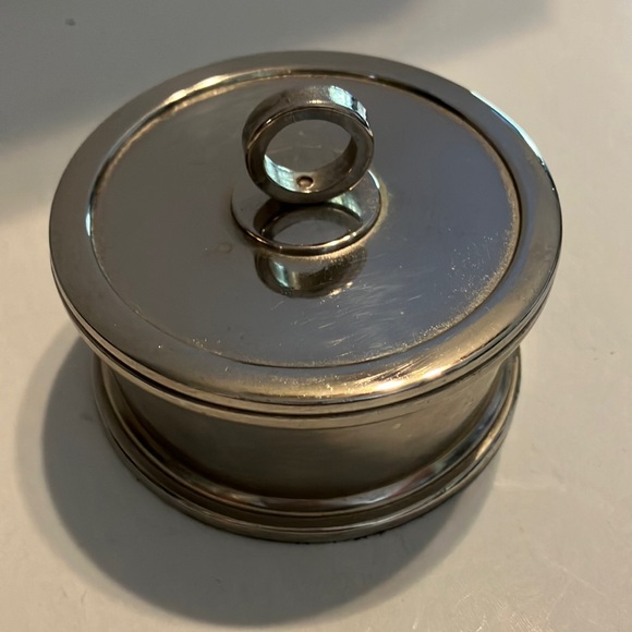 PartyLite Other - PartyLite Silver Tea Light Candle‎ Holder with Lid